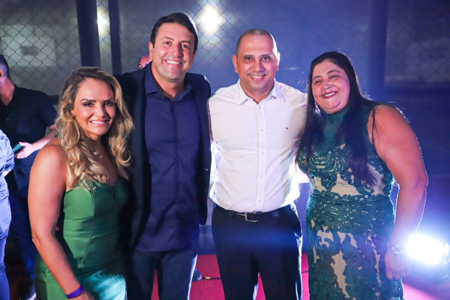 Marcos Tonho e Elvis Cezar prestigiam noite de gala em prol da Fundação Edmilson