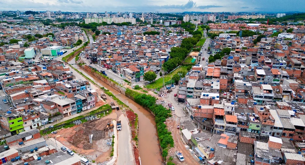 Obras na marginal da Transversal Norte seguem em ritmo acelerado