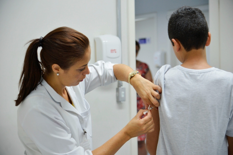 Saúde de Cajamar convoca para a dose de reforço contra a febre amarela