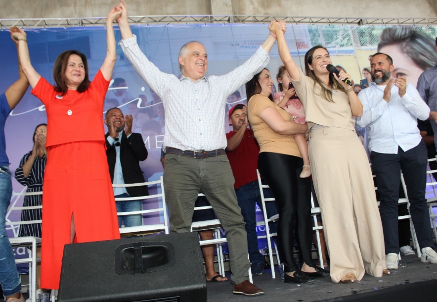 Camila Godói confirma a sua pré-candidatura à prefeita de Itapevi