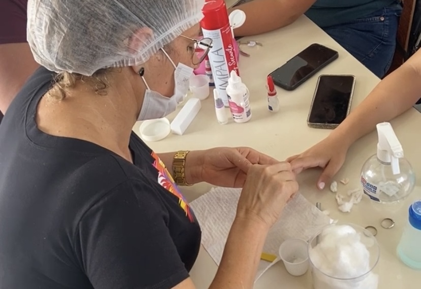 Fundo Social de Cajamar conclui com sucesso o Curso de Manicure e Pedicure
