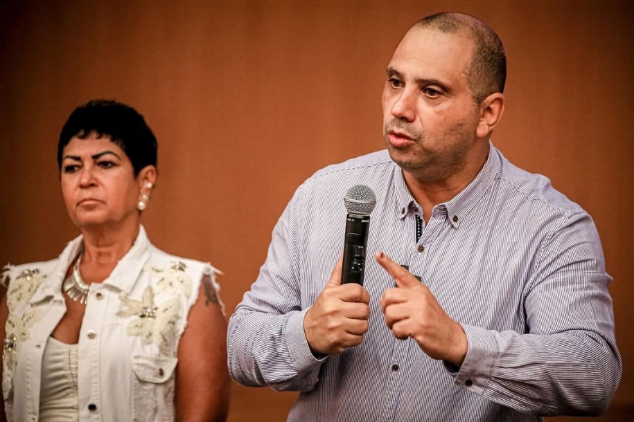 Prefeito Marcos Tonho integra novos membros do Projeto Crescer