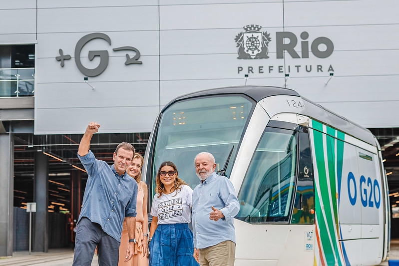 Lula participa da inauguração do Terminal Intermodal Gentileza