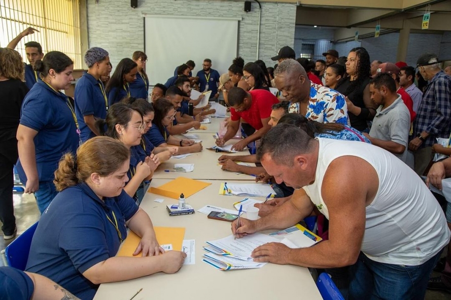 Santana de Parnaíba formaliza concessão de área pública para os munícipes 