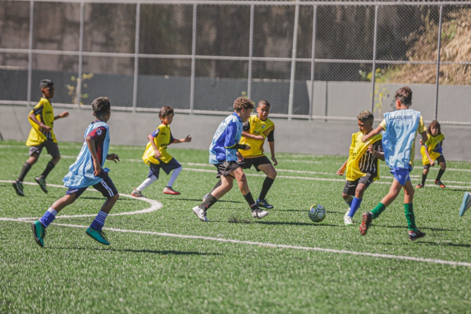 Furlan e Piteri entregam Campo de Futebol no Parque Imperial