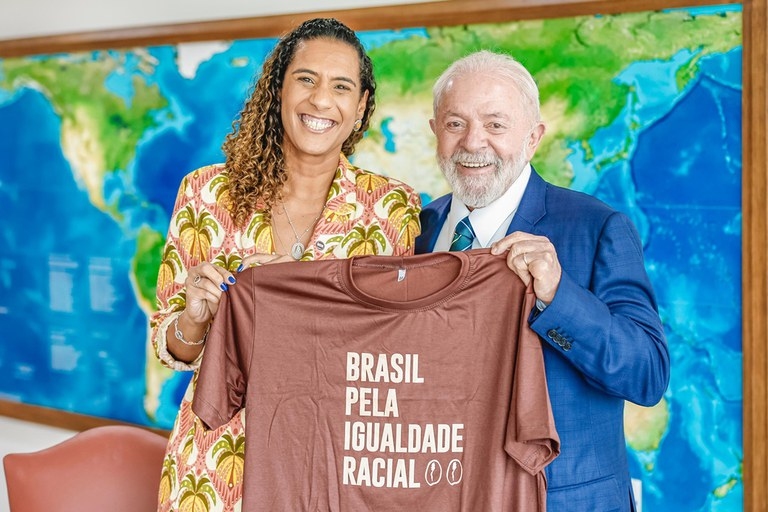Lula recebe ministra Anielle Franco para debater Plano Juventude Negra Viva