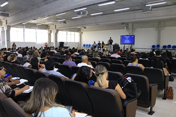 Santana de Parnaíba realiza reuniões de planejamento do ano letivo