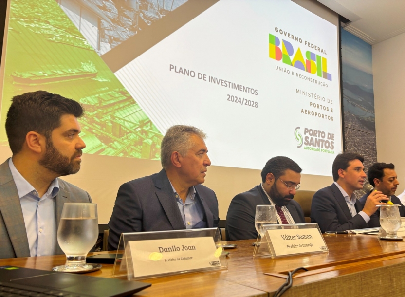 Danilo Joan e Silvio Filho trabalham a construção de Aeroporto em Cajamar