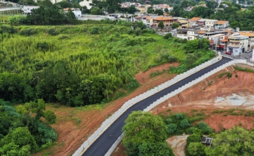 Cajamar conclui construção da via de acesso entre os bairros São Luiz e Jardins 