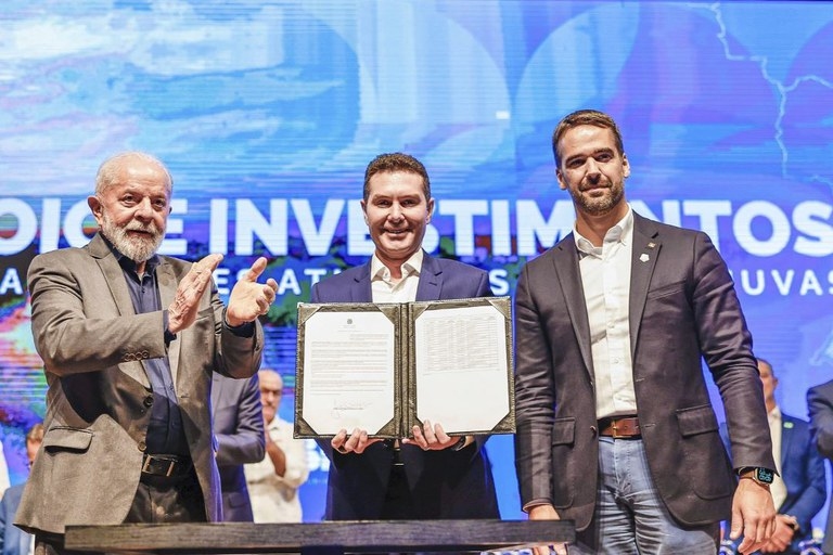 Lula anuncia investimentos para reconstrução de municípios gaúchos