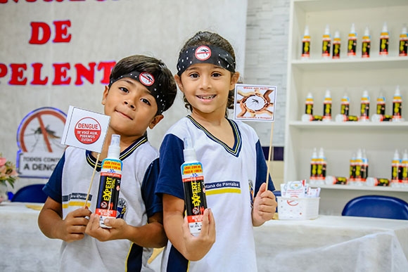 Santana de Parnaíba entrega 32 mil repelentes nos colégios