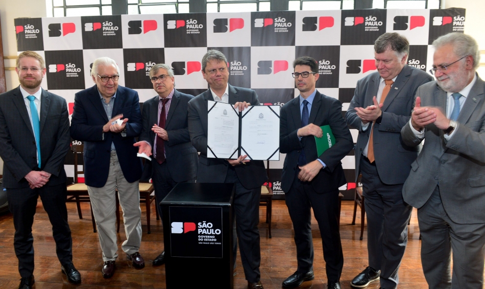 Tarcísio formaliza utilidade pública de prédio da Fecap para transferência à USP