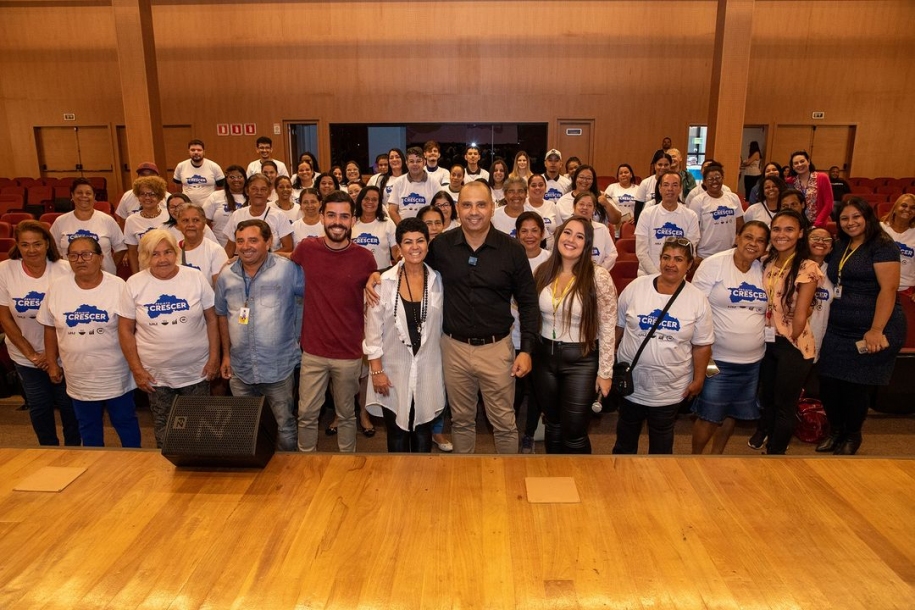 Marcos Tonho integra novos membros do Projeto Crescer em Santana de Parnaíba 