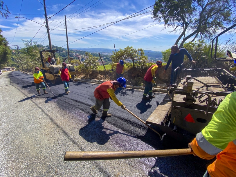 Programa Asfalta Cajamar inicia pavimentação da Rua Borá