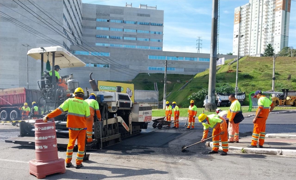 Rubens Furlan e Beto Piteri recapearam  e implantaram LED em mais de 300 vias 