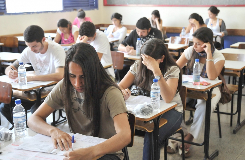 Educação abre período de transferência entre escolas na terça 