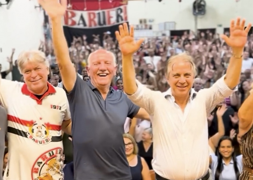 Rubens Furlan e Beto Piteri participam de reunião com os moradores do Jd. Regina Alice