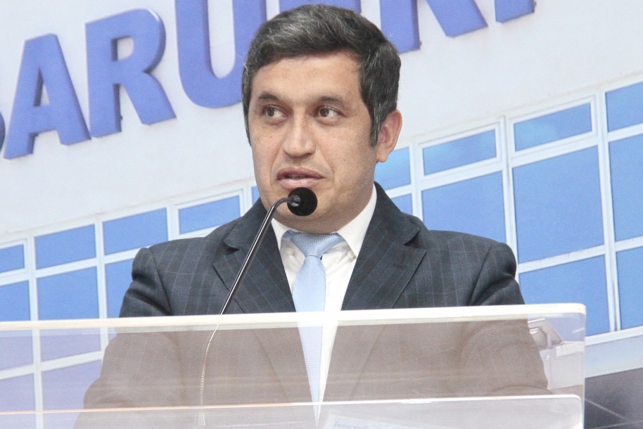 Câmara aprova projeto que impede ideologia de gênero em escolas