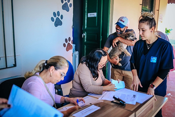 Bem-Estar Animal de Parnaíba inaugura endereço com castração de pets inscritos em fila de espera