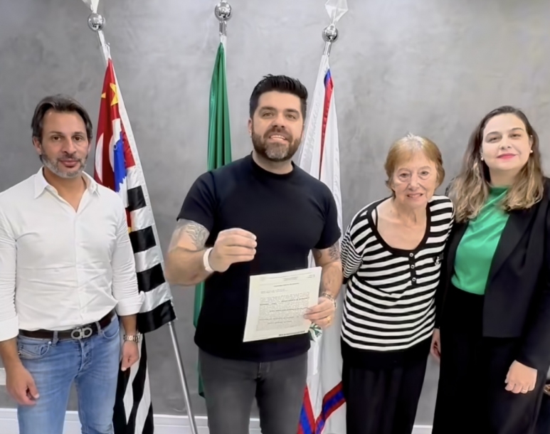 Danilo Joan e Governo Estadual formalizam regularização de moradias no Gato Preto