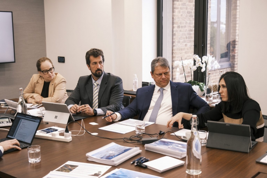 Tarcísio mostra projeto de desestatização da Sabesp para investidores em Londres