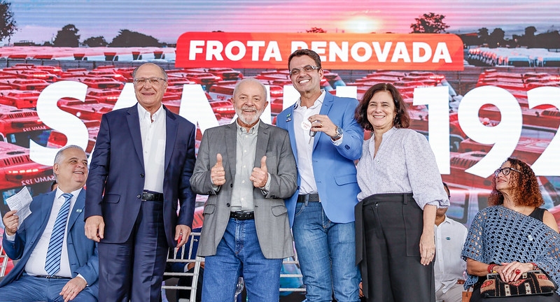 Presidente Lula promove entrega de 280 novas ambulâncias do SAMU