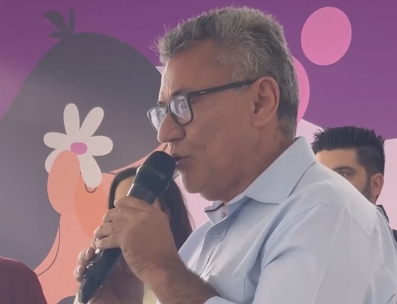 Tarcisio do Mercado prestigia entrega dos 114 kits do Programa Coração de Mãe