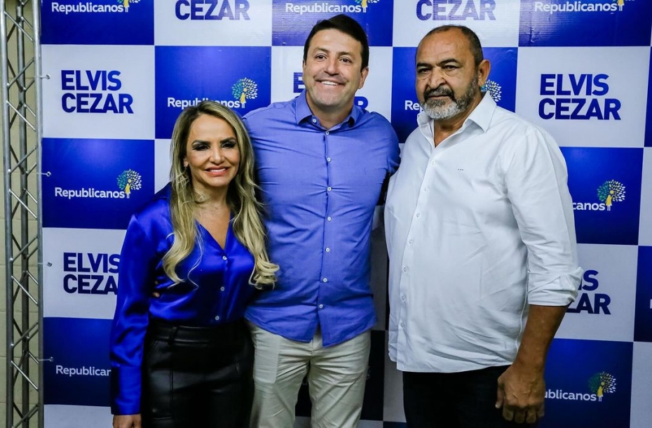 Elvis Cezar oficializa candidatura a prefeito de Santana de Parnaíba