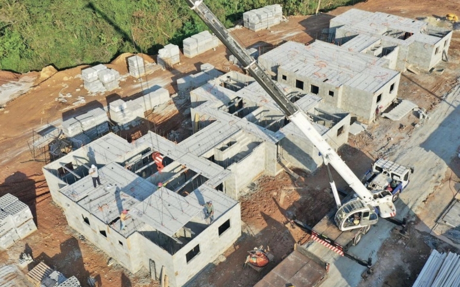 Cajamar inicia construção de moradias para famílias afetadas em áreas de risco