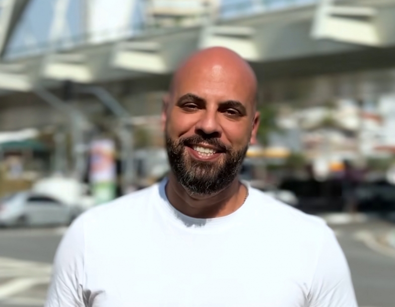 Gerson Pessoa anuncia farmácias 24 Horas para munícipes de Osasco