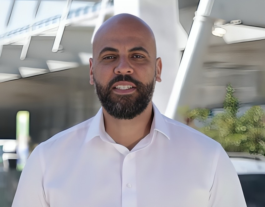 Gerson Pessoa anuncia ampliação da tecnologia nas escolas de Osasco com Salas Makers