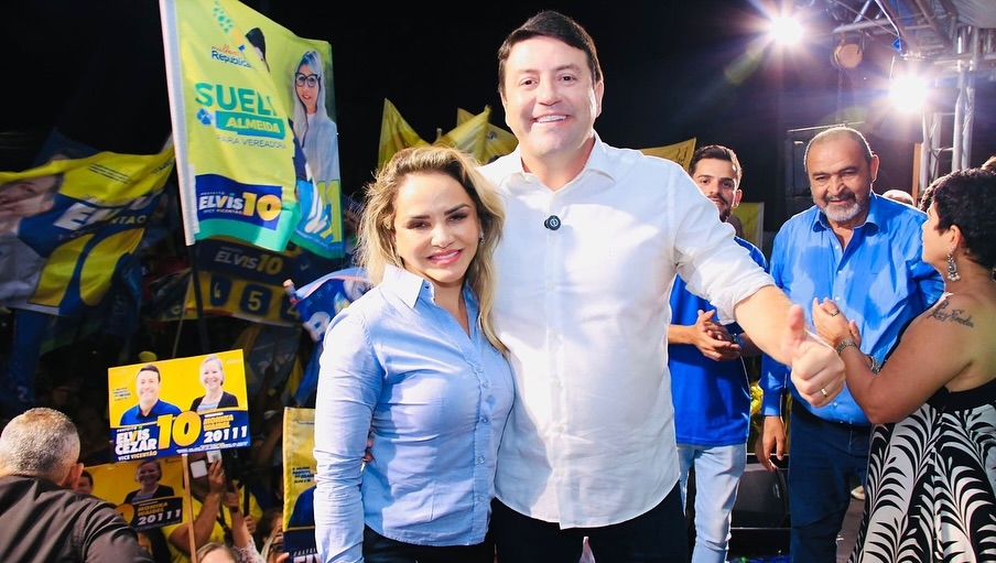 Elvis Cezar reúne milhares de pessoas no Comício realizado no bairro 120