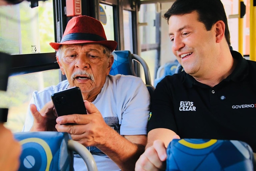 Elvis Cezar anuncia Passe Único durante visita ao Terminal Rodoviário de Santana de Parnaíba