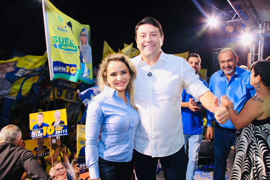 Elvis Cezar realiza comício e reuniões com famílias de Santana de Parnaíba 