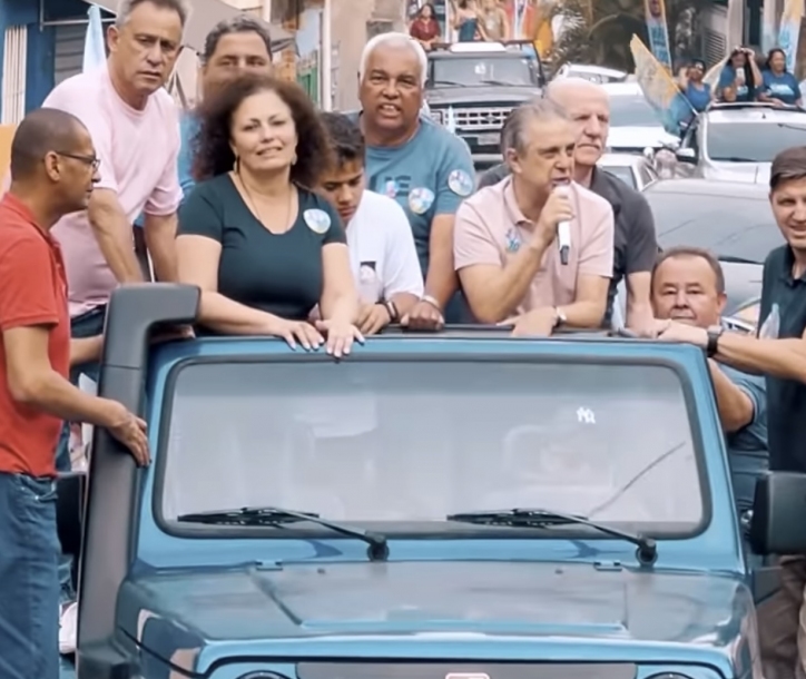 Rubens Furlan e Beto Piteri realizam carreata pelo Jardim Mutinga 