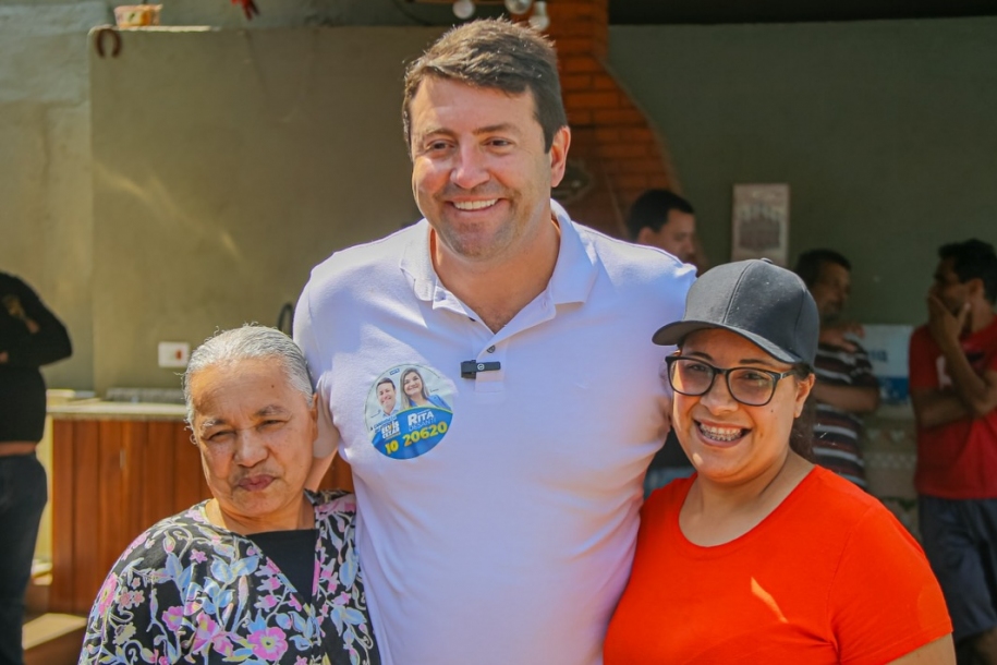 Elvis Cezar participa de reunião e recebe apoio dos moradores de Santana de Parnaíba