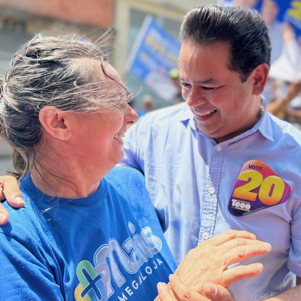 Teco Godoy apresenta planos para Itapevi durante caminhada no Jardim Rosemary