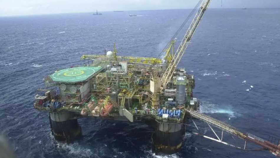 Depois de queda em julho, produção industrial cresce 0,1% em agosto