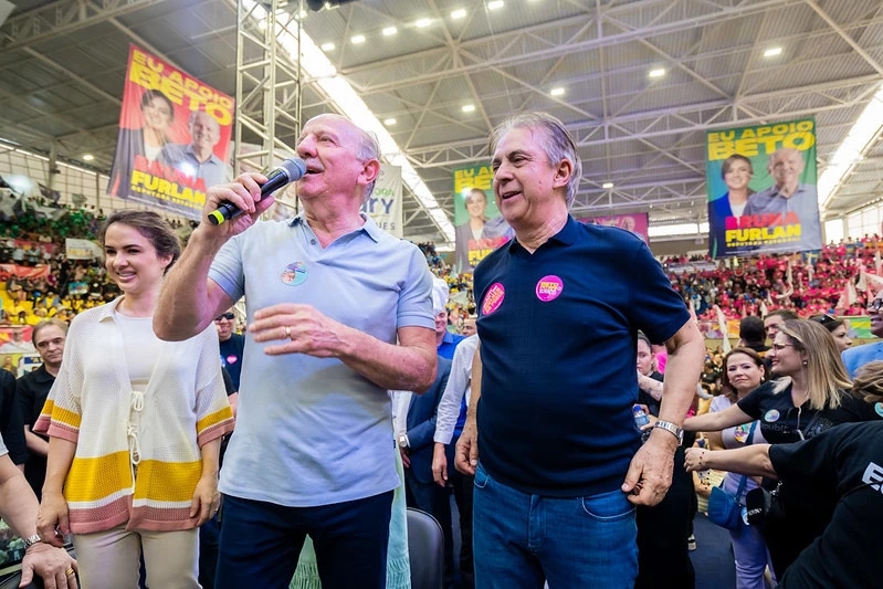 Beto Piteri vence 2º turno e é eleito prefeito de Barueri com 56,48% dos votos