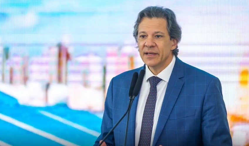 Lula pediu inclusão de ministério em corte de gastos, diz Haddad