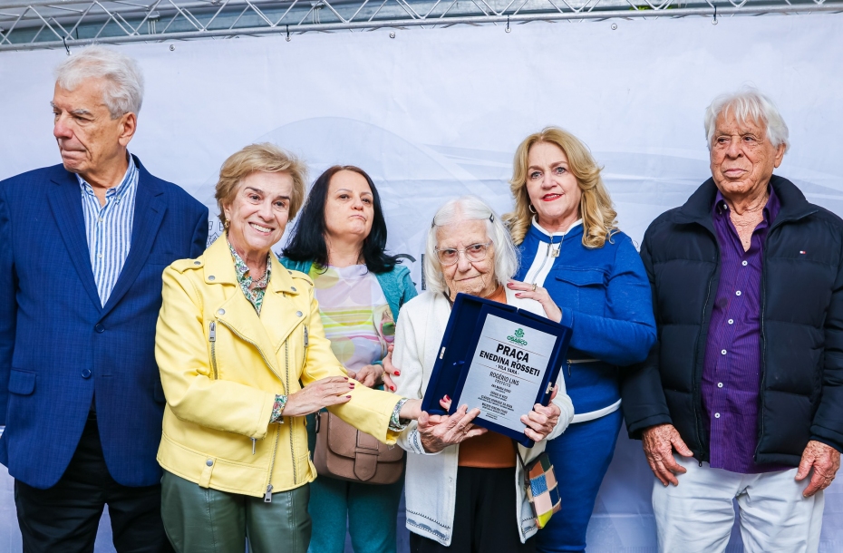 Prefeitura de Osasco entrega obra de revitalização da Praça Vila Yara