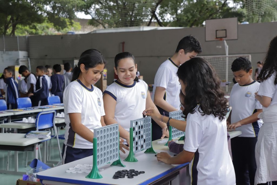 Emef Fioravante Barletta realiza exposição sobre ‘Inteligências Múltiplas’ em Barueri
