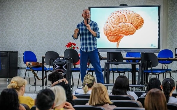 Santana de Parnaíba conclui formações do Programa Alfabetiza Juntos