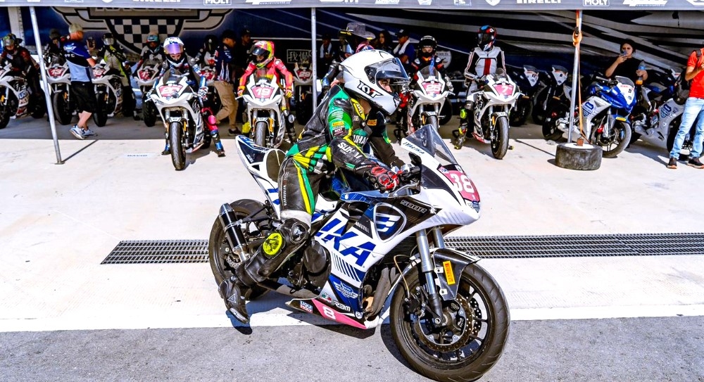 Piloto de Osasco se destaca no Racing Bike no México