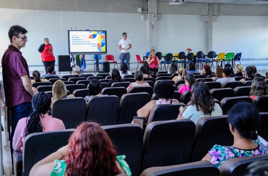 Santana de Parnaíba realiza audiência pública do Plano Municipal de Educação