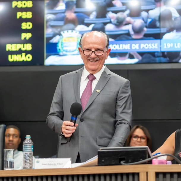 Prefeito Beto Piteri inicia gestão reforçando trabalho e dedicação em Barueri