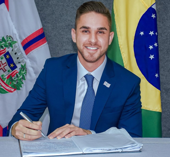 Kauan Berto anuncia ações para zerar fila de exames e consultas em Cajamar 