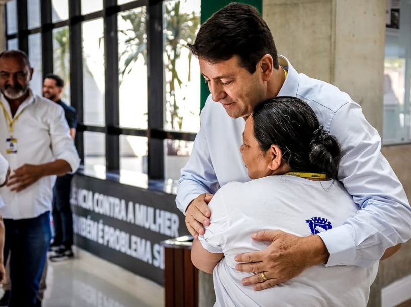 Elvis Cezar lança Programa Cuidando de Quem Cuida para servidores da Prefeitura