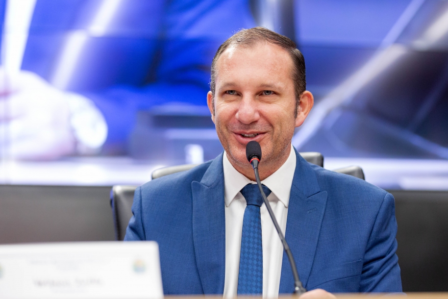 Wilson Zuffa comanda primeira sessão como presidente da Câmara de Barueri