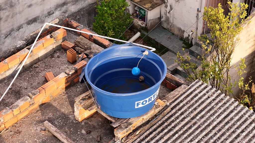 Caixas d’água são foco do mosquito da dengue e outras doenças